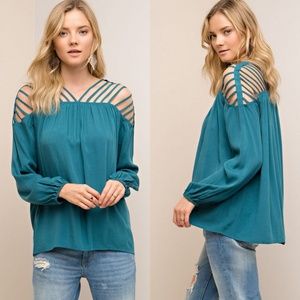 English Green Long Sleeve Strappy Shoulder Top